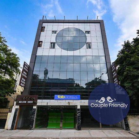 Fabhotel Mona Continental - Nr Laxmi Nagar It Hub Új-Delhi Kültér fotó