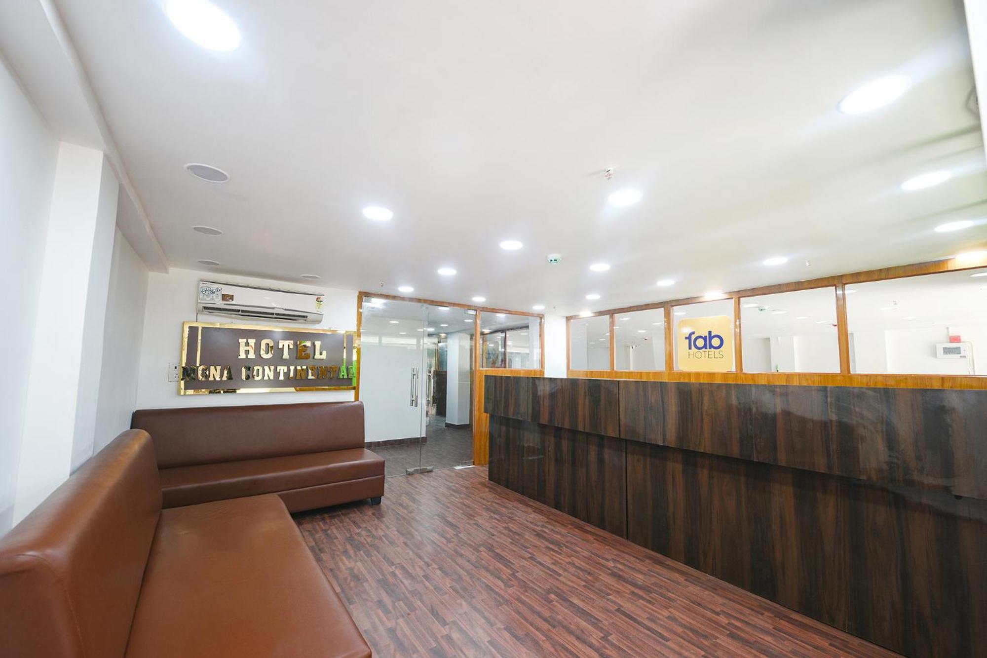 Fabhotel Mona Continental - Nr Laxmi Nagar It Hub Új-Delhi Kültér fotó